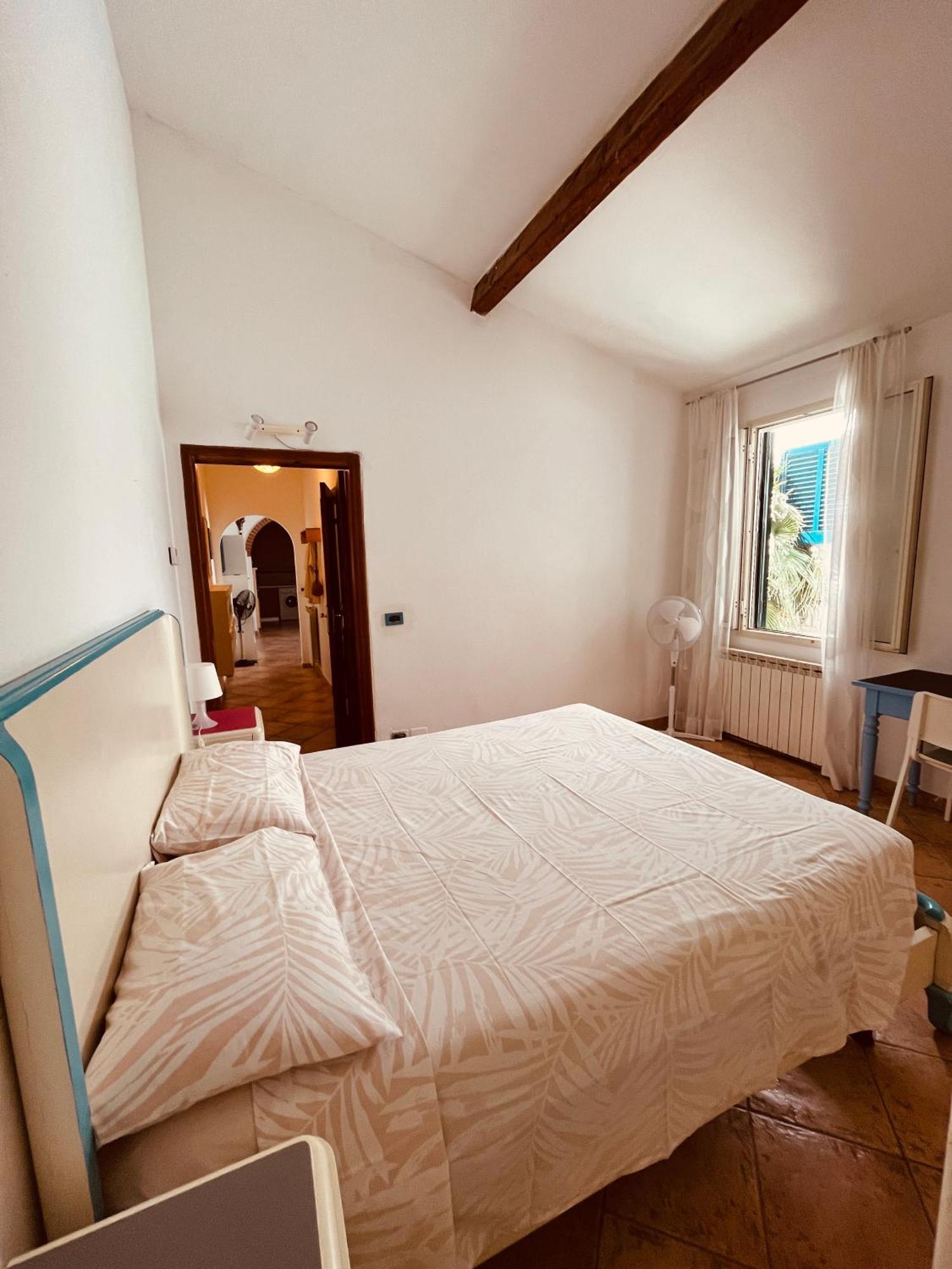 Eremomarino Apartment Livorno Ngoại thất bức ảnh